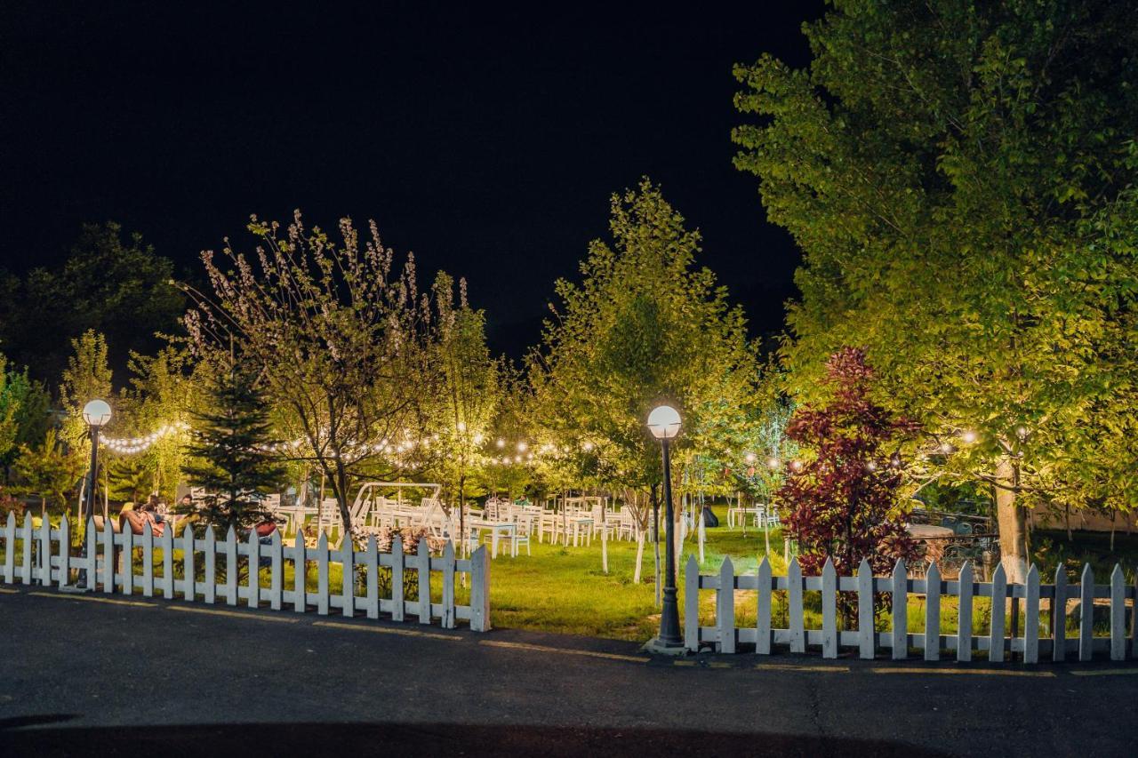 White Boutique Hotel Габала Екстериор снимка